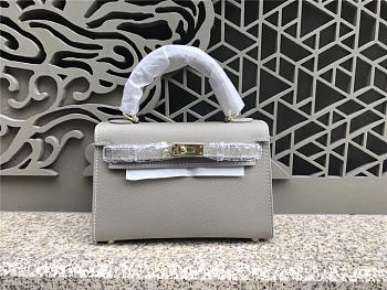 Hermes Kelly Leather Handbag in Gray with Gold Hardware