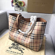 Burberry Double Side Shopping bag for Women in Khaki - 4