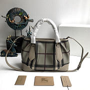 Burberry Original Check Tote Handbag in Gray - 3