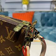 LV POCHETTE ACCESSOIRES 03 - 6