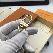 Louis Vuitton Key Chain - 5