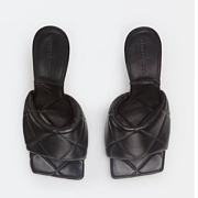 Bottega Veneta Sandals 009 - 1