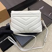 YSL Loulou Toy Crossbody Bag in Quilted Leather Bianco - 20 x 14 x 7.5 cm - 2