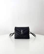 YSL Toy Loulou In Quilted Leather Black & Silver - 20 x 14 x 7.5 cm - 1