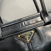 Prada Bonnie medium leather handbag In Black - 32x15.5x12cm - 5