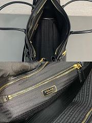 Prada Bonnie extra large leather handbag In Black - 42x30x12cm - 2