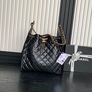 Chanel 25 Medium Handbag Shiny Lambskin & Gold-Tone Metal Black 40cm