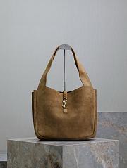 YSL le 5 à 7 bea In Suede Golden leaf - 50x28x18cm - 5