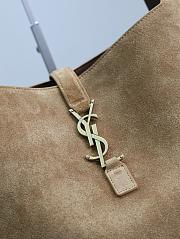 YSL le 5 à 7 bea In Suede Golden leaf - 50x28x18cm - 3