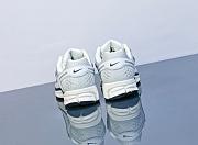 Nike Zoom Vomero 5 Chrome - 2