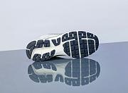 Nike Zoom Vomero 5 Chrome - 3