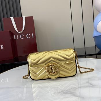 Gucci GG Marmont Super Mini Bag 476433 Gold - 16.5x10x4.5cm