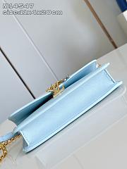 Louis Vuitton M14547 Wallet On Chain LV Bloom Blue - 20cm - 2
