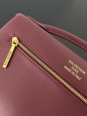 Balenciaga Bel Air Small Clutch On Strap in red & gold - 27cm - 3