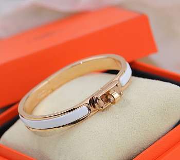 Hermes Mini Clic Kelly bracelet white