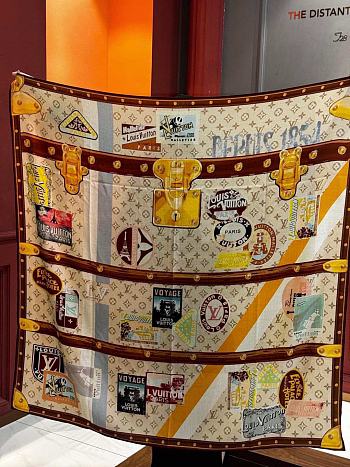 Louis Vuitton Scarf 023