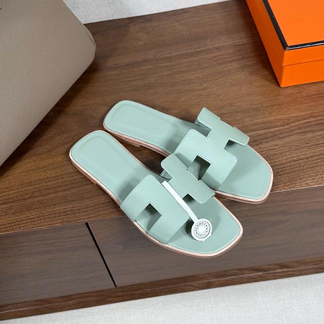 Hermes Slides 015 - 1