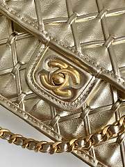Chanel small flap bag metallized braided calfskin in gold - 15x25x8cm - 2