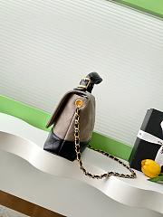 Chanel 25a Small Shopping Bag Grey & Black - 29x18x8cm - 4