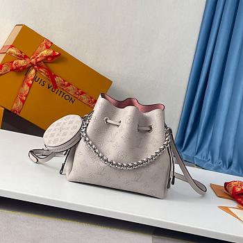 Louis Vuitton Bella Bucket Bag Mahina Leather-19*22*14cm