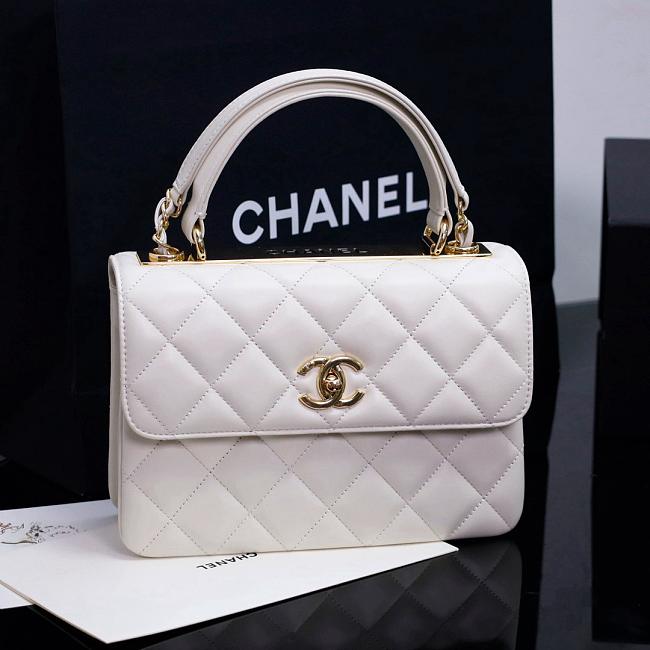 Chanel Trendy CC Handbag in White - 1