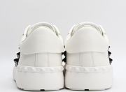 Valentino Garavani Rockstud Untitled white calfskin sneaker - 3