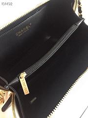 Chanel Small Cosmetic bag 18cm white - 5