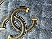 Chanel Small Cosmetic bag 18cm Blue - 2