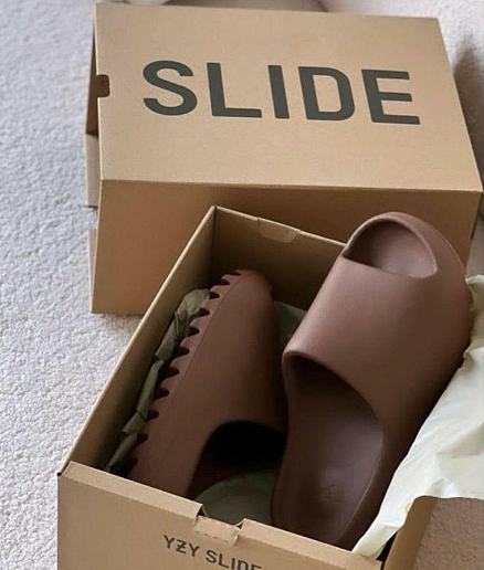 Yeezy Slippers 005 - 1