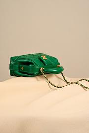 Chanel Mini Bag With Top Handle Shiny Lambskin Green 18cm - 2
