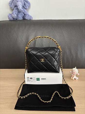Chanel Clutch With Chain Grained Shiny Calfskin & Gold-Tone Metal Black - 18.5x14.5x7cm