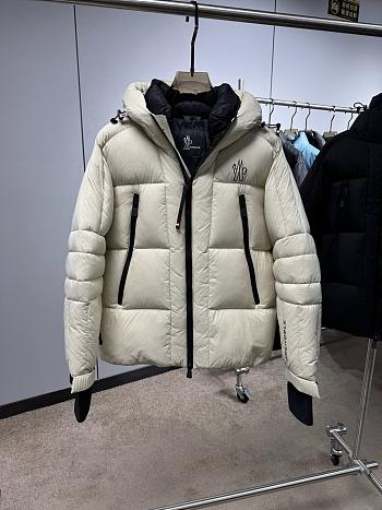 Moncler Grenoble Cherferie Short Down Jacket In White