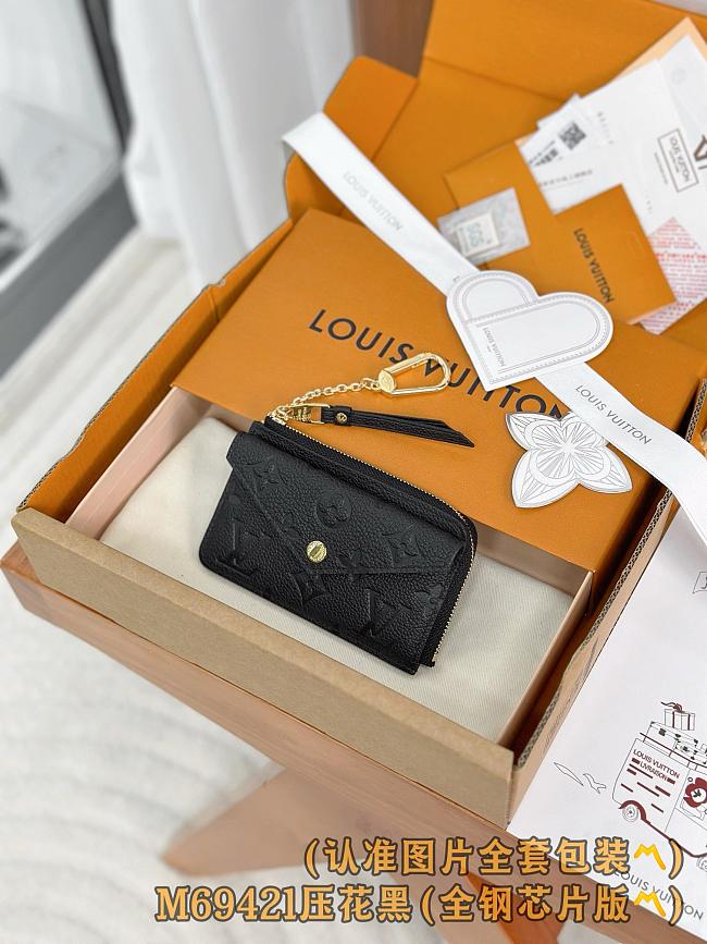 Louis Vuitton M69421 Card Holder Recto Verso - 13x8x2cm - 1