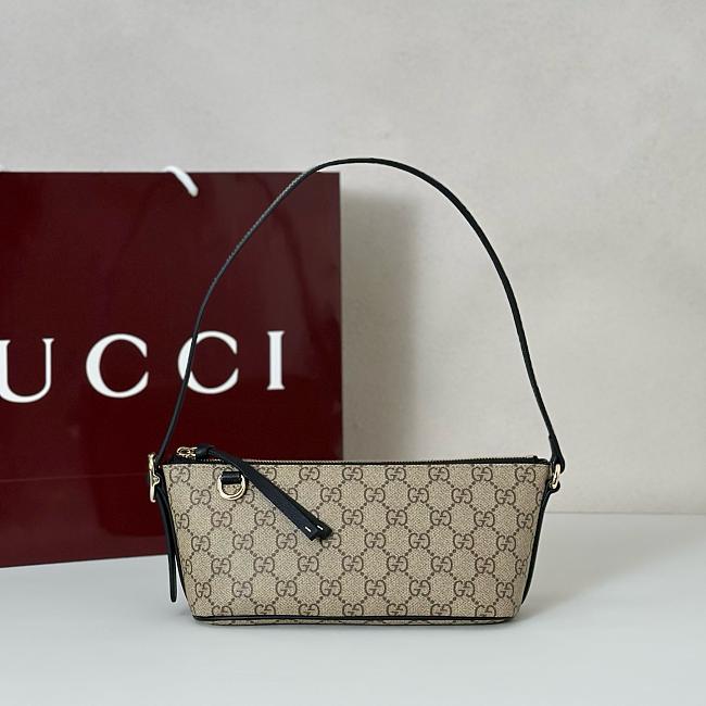 Gucci GG Emblem Small Shoulder Bag - 22x10.5x9cm - 1