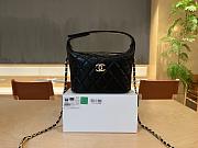 Chanel 25C hobo bag in black calfskin leather - 21.5x19x6cm - 1
