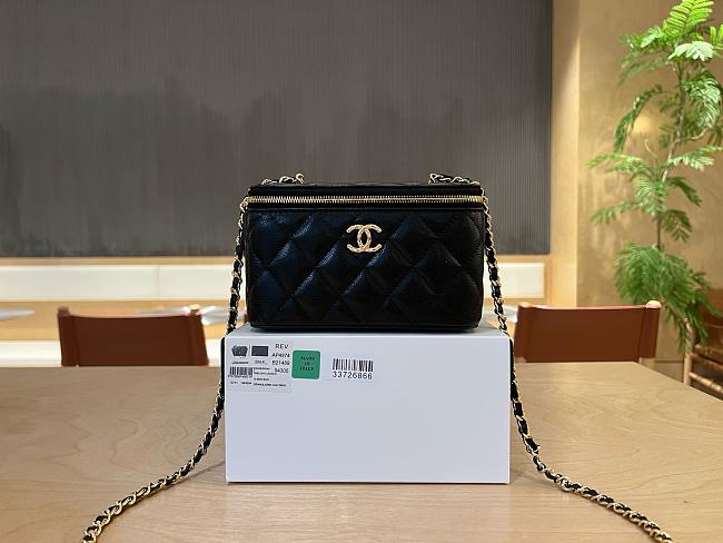 Chanel Vanity with CC Chain Black Caviar - 16x8x10cm - 1