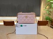 Chanel Vanity with CC Chain Pink Caviar - 16x8x10cm - 1