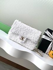 Chanel Flap with white sequin calfskin Bag - 21x14x8cm - 1