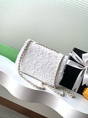 Chanel Flap with white sequin calfskin Bag - 21x14x8cm - 5