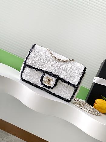 Chanel Flap with white&black sequin calfskin Bag - 21x14x8cm