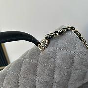 Chanel 25 bag in grey suede with black leather trim - 20x12x7cm - 5