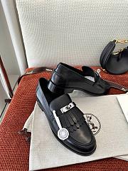 Hermès Destin loafers in black fringed calfskin with a Kelly buckle - 3