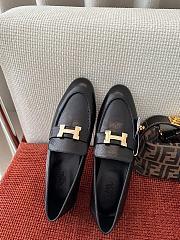 Hermès Paris loafers in black goatskin leather with a gold-plated H buckle - 5