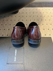 YSL Loafer loafers in black or brown eel leather with a gold-tone logo - 4