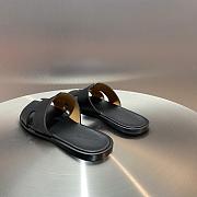 Hermes Slides 003 - 5