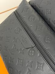 Louis Vuitton M46553 Discovery Backpack in Black - 29x38x20cm - 6