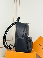 Louis Vuitton M46553 Discovery Backpack in Black - 29x38x20cm - 4
