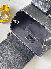 Louis Vuitton M47072 Backup in Black - 20x22x14cm - 3