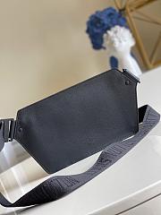 Louis Vuitton Aerogram Takeoff Sling bag in black - 30x16x3cm - 3