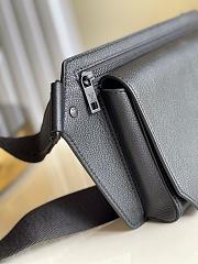 Louis Vuitton Aerogram Takeoff Sling bag in black - 30x16x3cm - 4